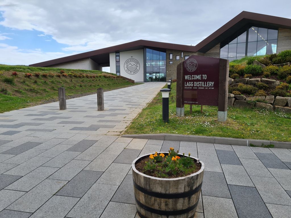 Path leading to a building which is the Lagg Distillery